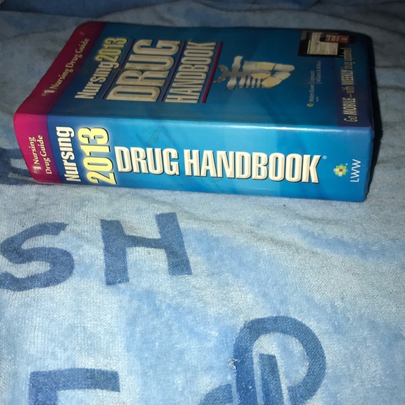 LWW Nursing 2013 Drug handbook 💕 - Picture 2 of 2